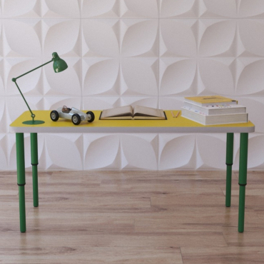 Стол растущий на регулируемых ножках «Непоседы» - «globural.ru» - Междуреченск